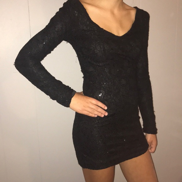 black sequin bodycon dress long sleeve